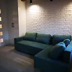 Pol Domu Nad Jeziorami